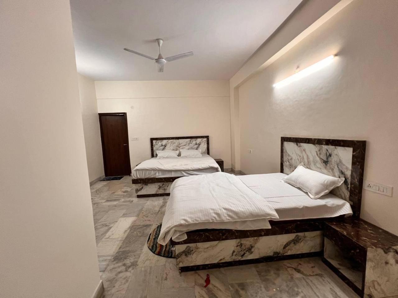 Guest house Shri Kailash Dham *